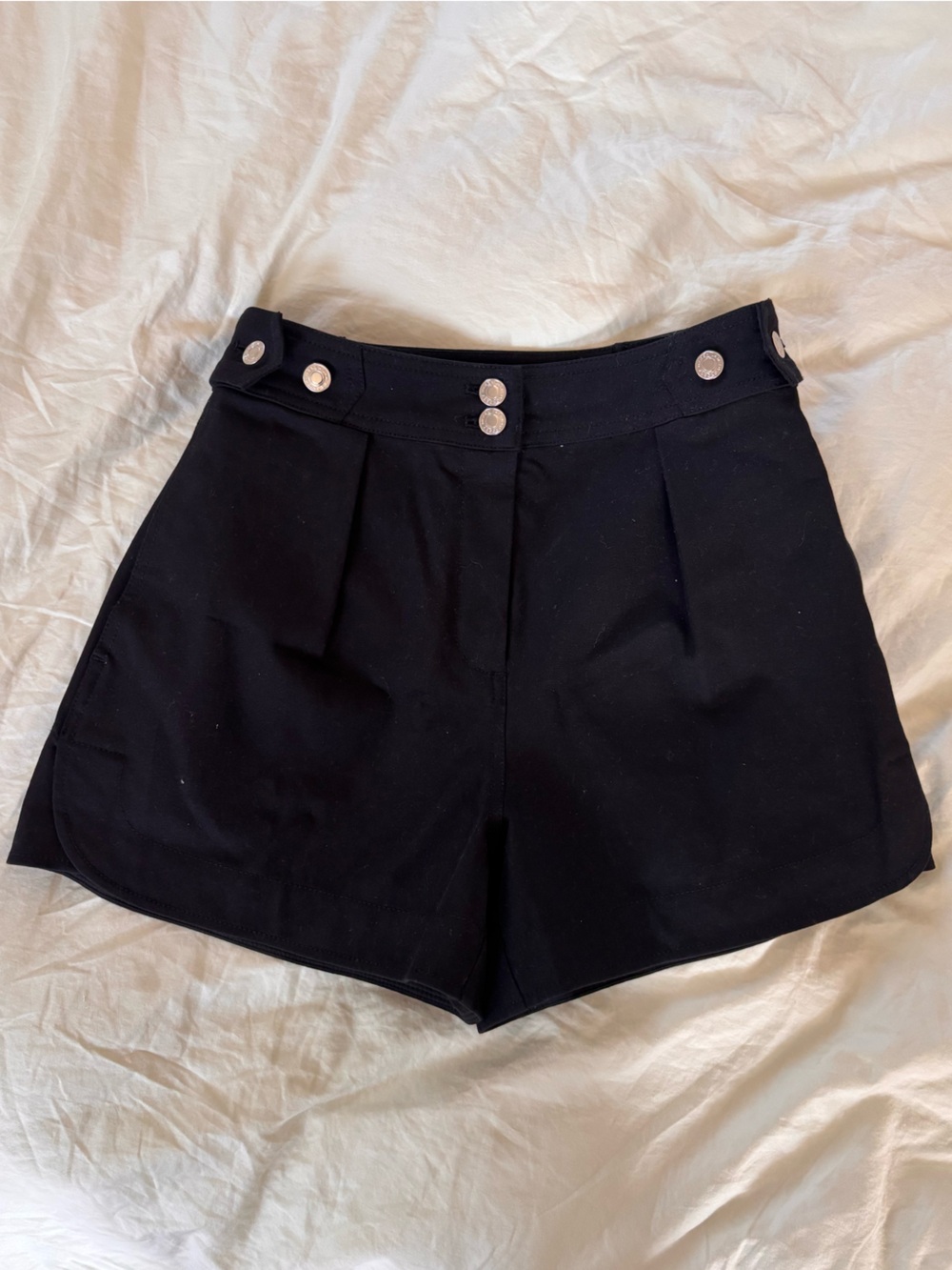 10 Crosby Derek Lam Black High-Waist Button Front Shorts
